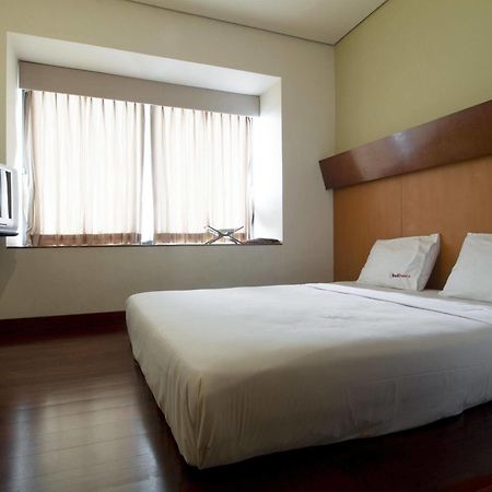 Reddoorz @ Gegerkalong Girang Hotel Bandung Exterior photo